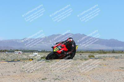 media/Apr-05-2024-Apex Assassins-CVMA Friday Practice (Fri) [[ee2ef04f2b]]/3-Racer 2/Session 2 Turn 9 Inside/